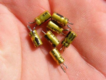 Electrolytic capacitor